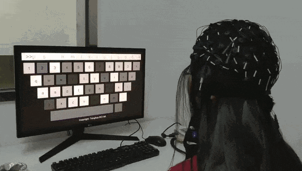 意念实时转语音！Facebook的非植入式脑机接口，解码准确率达76%